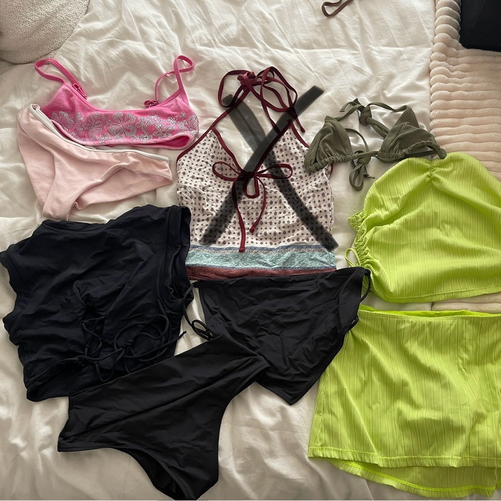 Frankie’s Bikinis haul